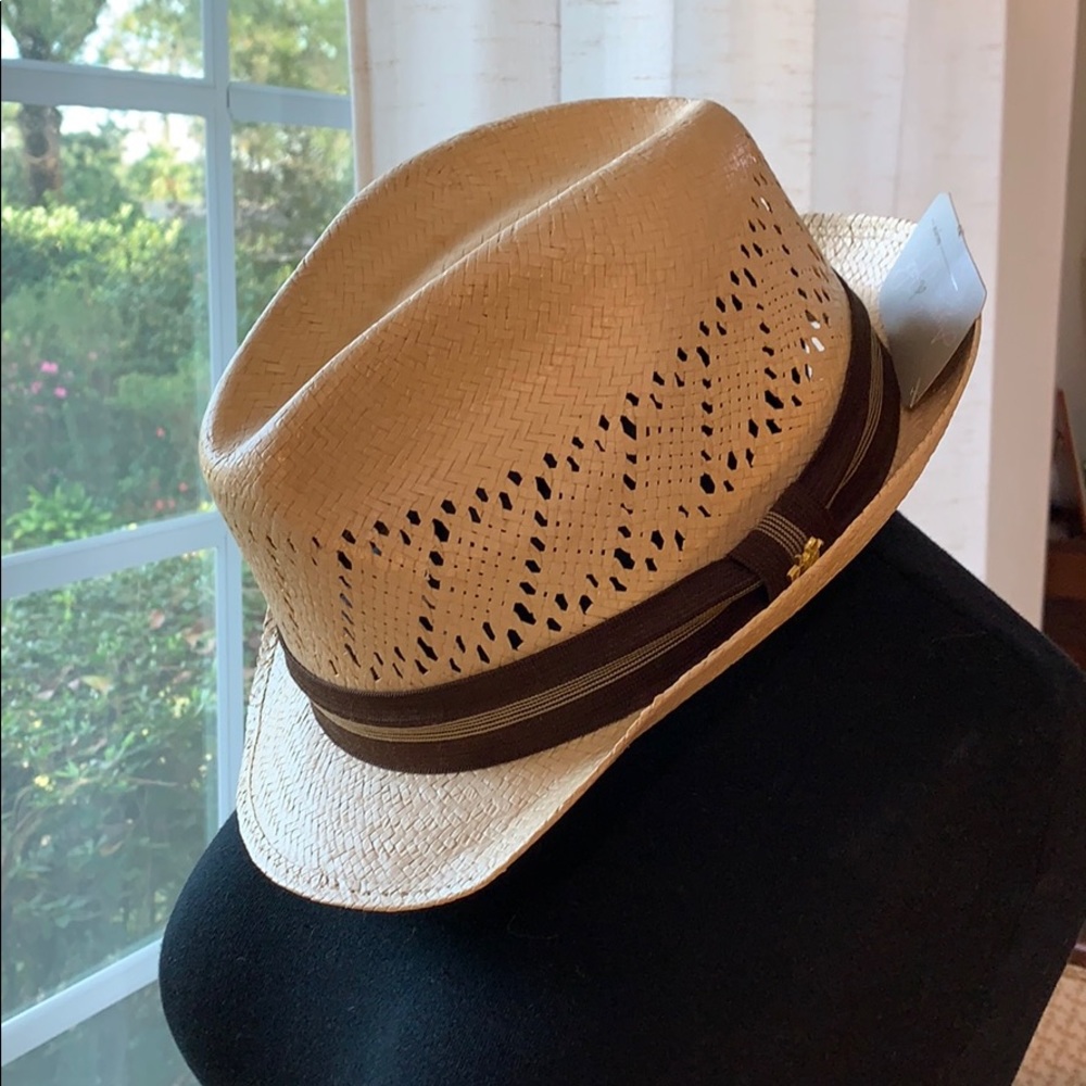 Augusta di Zola tombstone hat